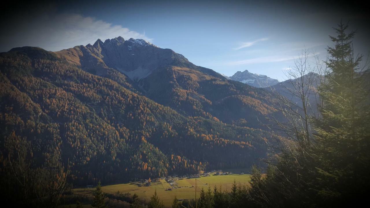 Ferienwohnung Haus-Ruitelspitzblick Elbigenalp Exterior foto